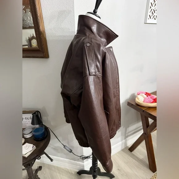 Abercrombie & Fitch Dark Brown Vegan Leather Jacket - Picture 4 of 12